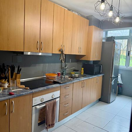Disfruta De Exclusiva Habitacion Privada, A 5 Minutos De La Playa Vigo Ngoại thất bức ảnh