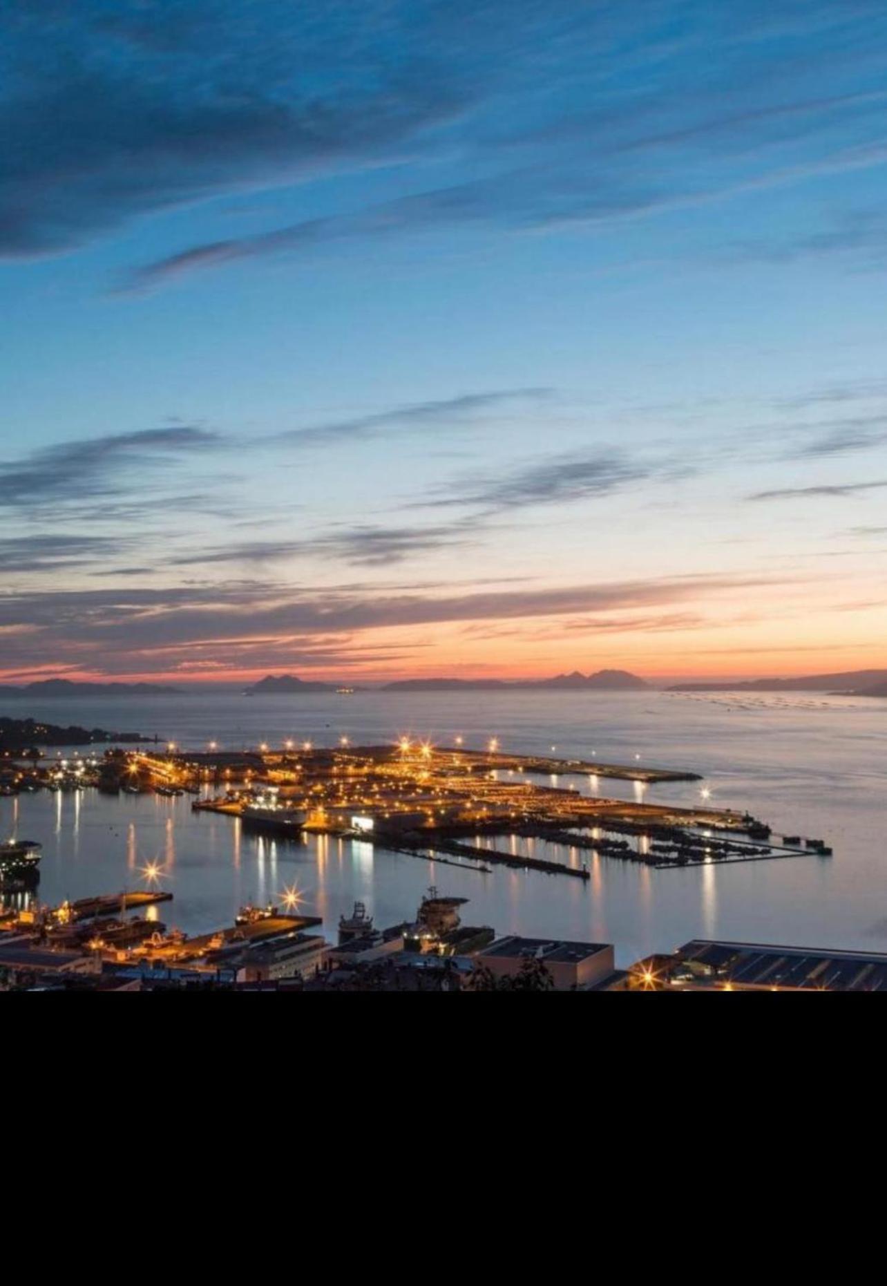 Disfruta De Exclusiva Habitacion Privada, A 5 Minutos De La Playa Vigo Ngoại thất bức ảnh
